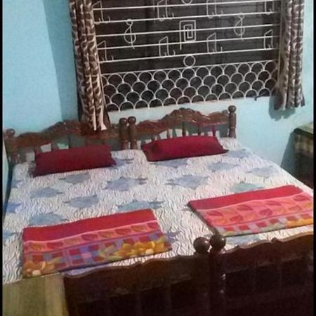Family Homestay 마디케리 외부 사진